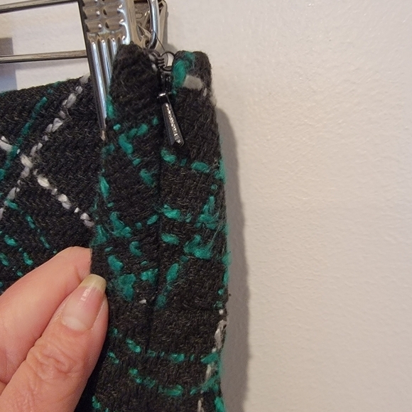 LOFT Green Plaid Skirt - Picture 7 of 12